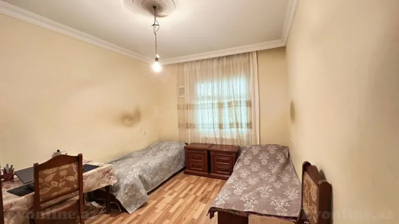 Satılır 3 otaqlı Mənzil Köhnə tikili 85 m² Massiv D - şəkil 4