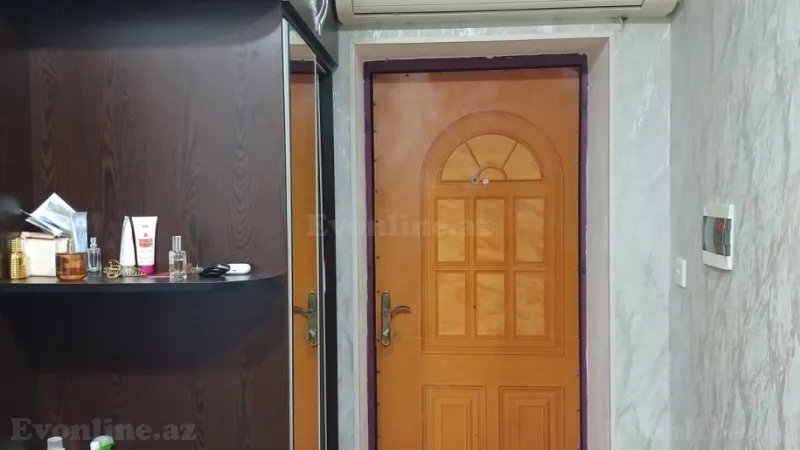 Satılır 3 otaqlı Mənzil Köhnə tikili 70 m² Əmircan - şəkil 8