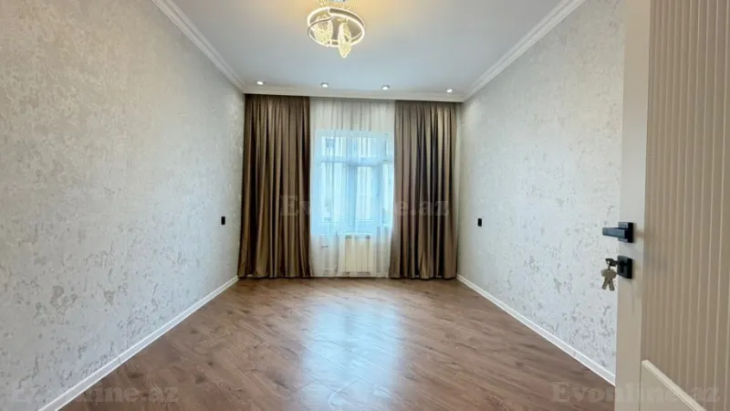 Satılır 3 otaqlı Mənzil Köhnə tikili 85 m² Xalqlar Dostluğu m. - şəkil 6