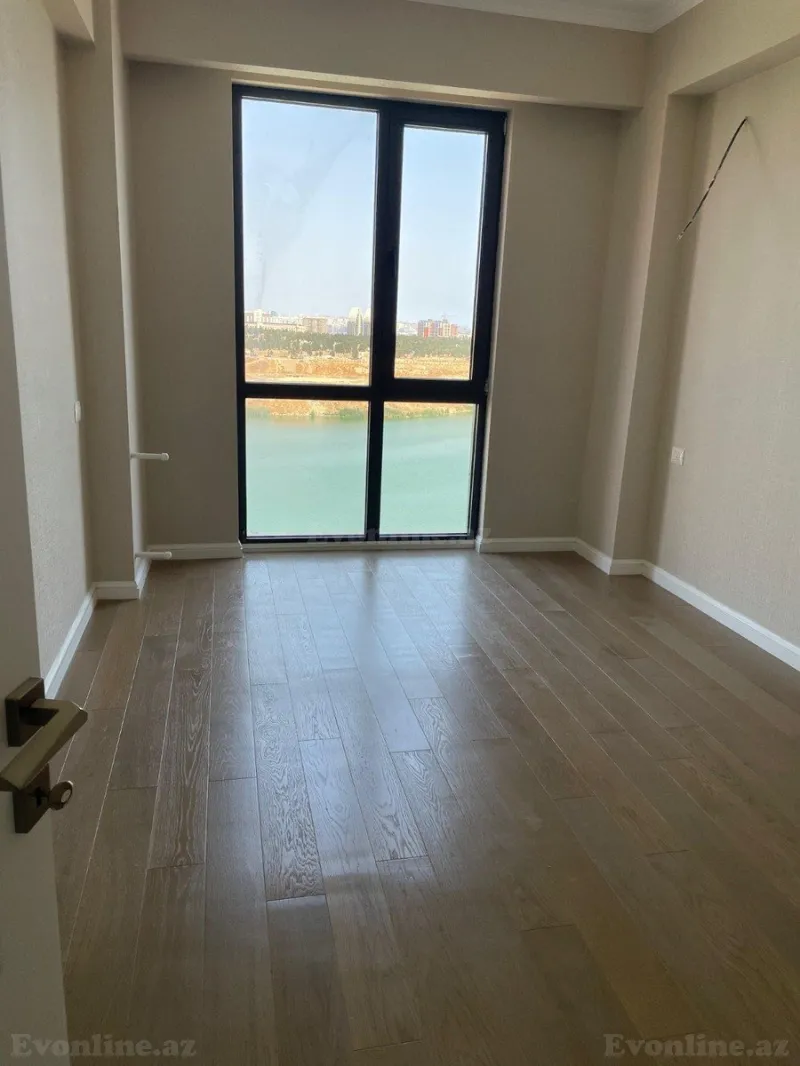 Satılır 3 otaqlı Mənzil Yeni tikili 75 m² Elmlər Akademiyası m. - şəkil 5