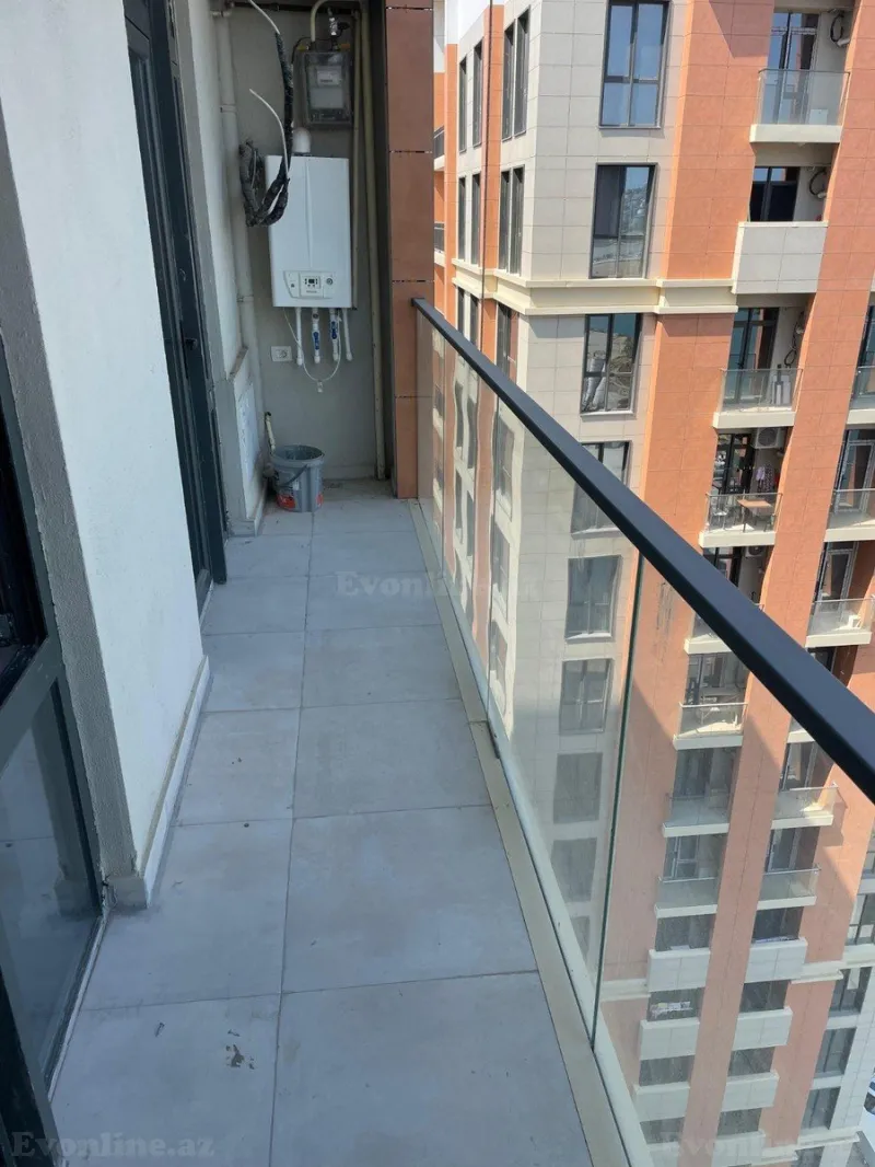 Satılır 3 otaqlı Mənzil Yeni tikili 75 m² Elmlər Akademiyası m. - şəkil 10