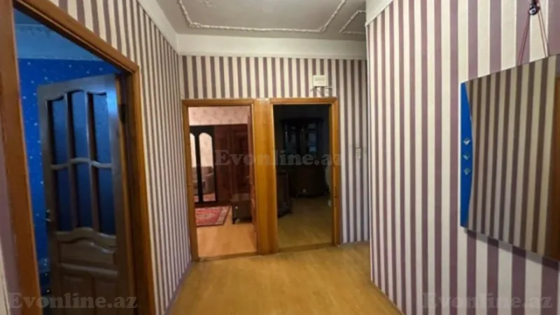 Satılır 4 otaqlı Mənzil Köhnə tikili 110 m² 8-ci mikrorayon - şəkil 4