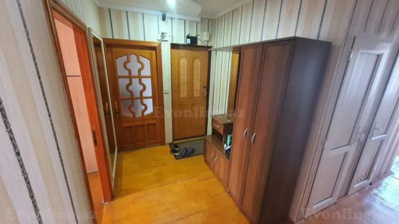 Satılır 4 otaqlı Mənzil Köhnə tikili 110 m² Yeni Yasamal - şəkil 9