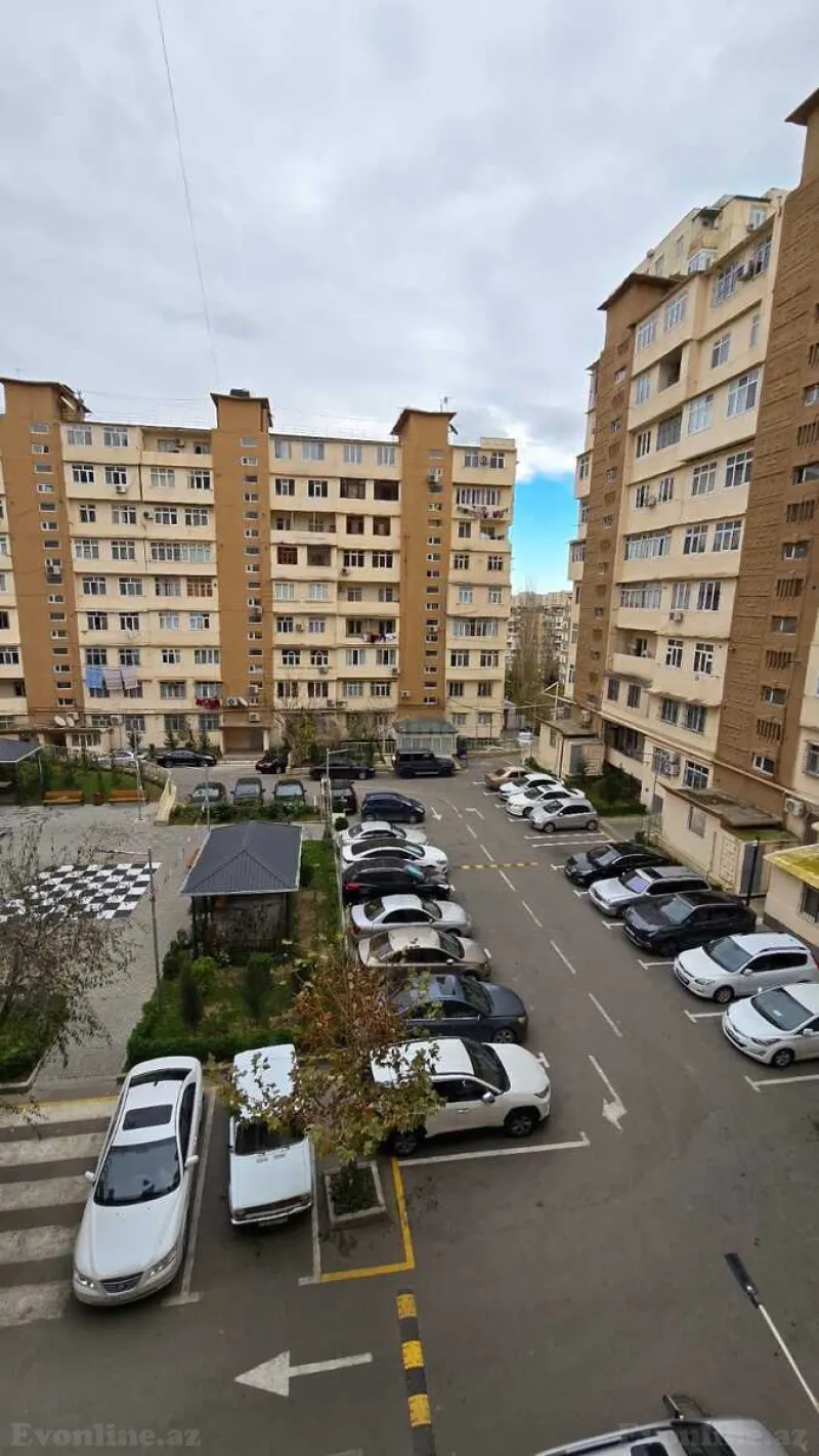 Satılır 2 otaqlı Mənzil Köhnə tikili 50 m² Yeni Yasamal