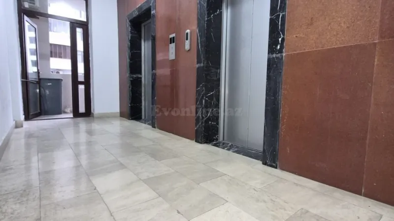 Satılır 3 otaqlı Mənzil Yeni tikili 165 m² Nəsimi r. - şəkil 14