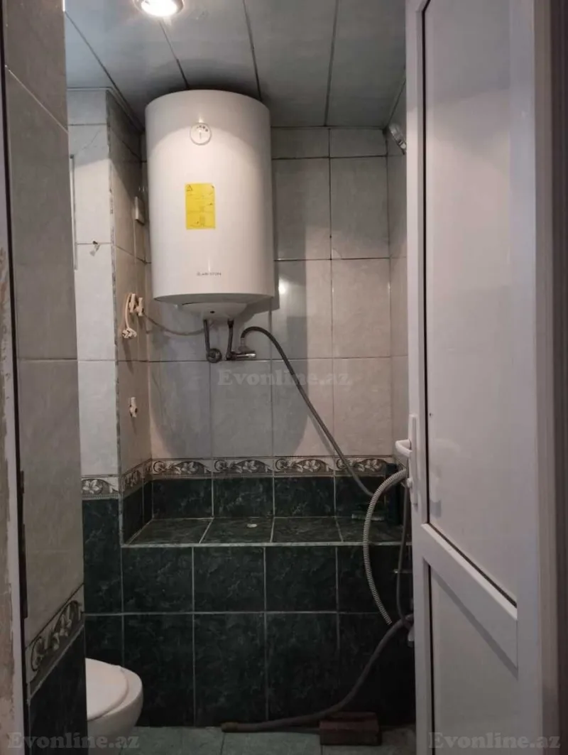 Kirayə verilir 1 otaqlı Mənzil Köhnə tikili 18 m² Sabunçu r. - şəkil 3