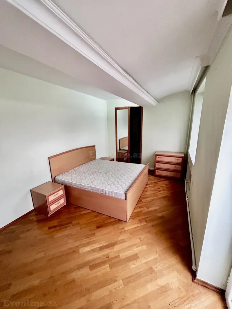 Kirayə verilir 4 otaqlı Mənzil Yeni tikili 135 m² Yasamal - şəkil 5