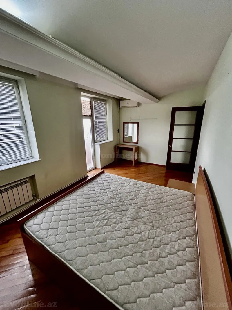 Kirayə verilir 4 otaqlı Mənzil Yeni tikili 135 m² Yasamal - şəkil 6