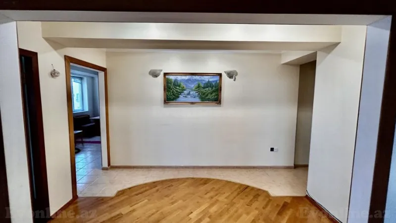 Kirayə verilir 4 otaqlı Mənzil Yeni tikili 135 m² Yasamal - şəkil 15