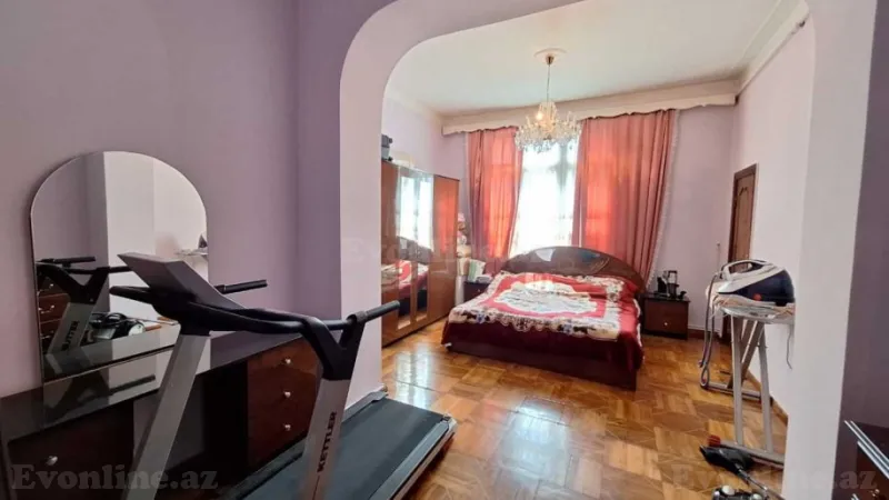 Satılır 4 otaqlı Mənzil Köhnə tikili 200 m² Nəriman Nərimanov m. - şəkil 8