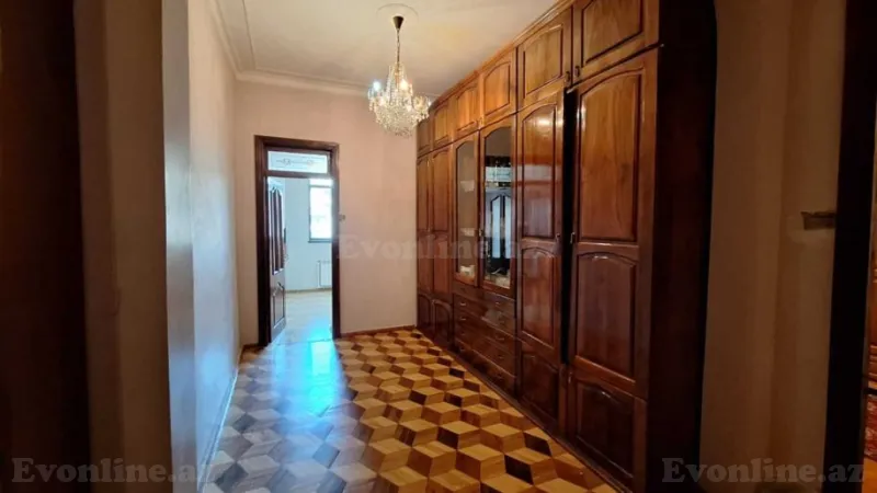 Satılır 4 otaqlı Mənzil Köhnə tikili 200 m² Nəriman Nərimanov m. - şəkil 9