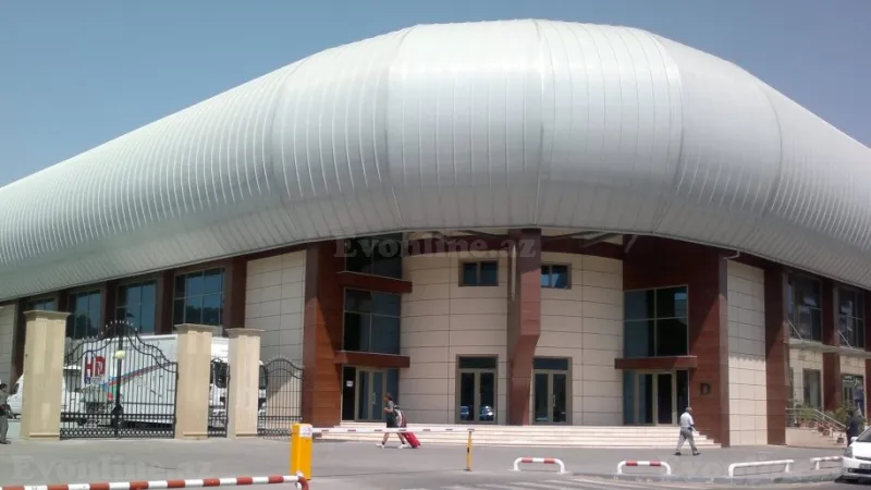 Satılır 4 otaqlı Mənzil Köhnə tikili 110 m² 8-ci mikrorayon