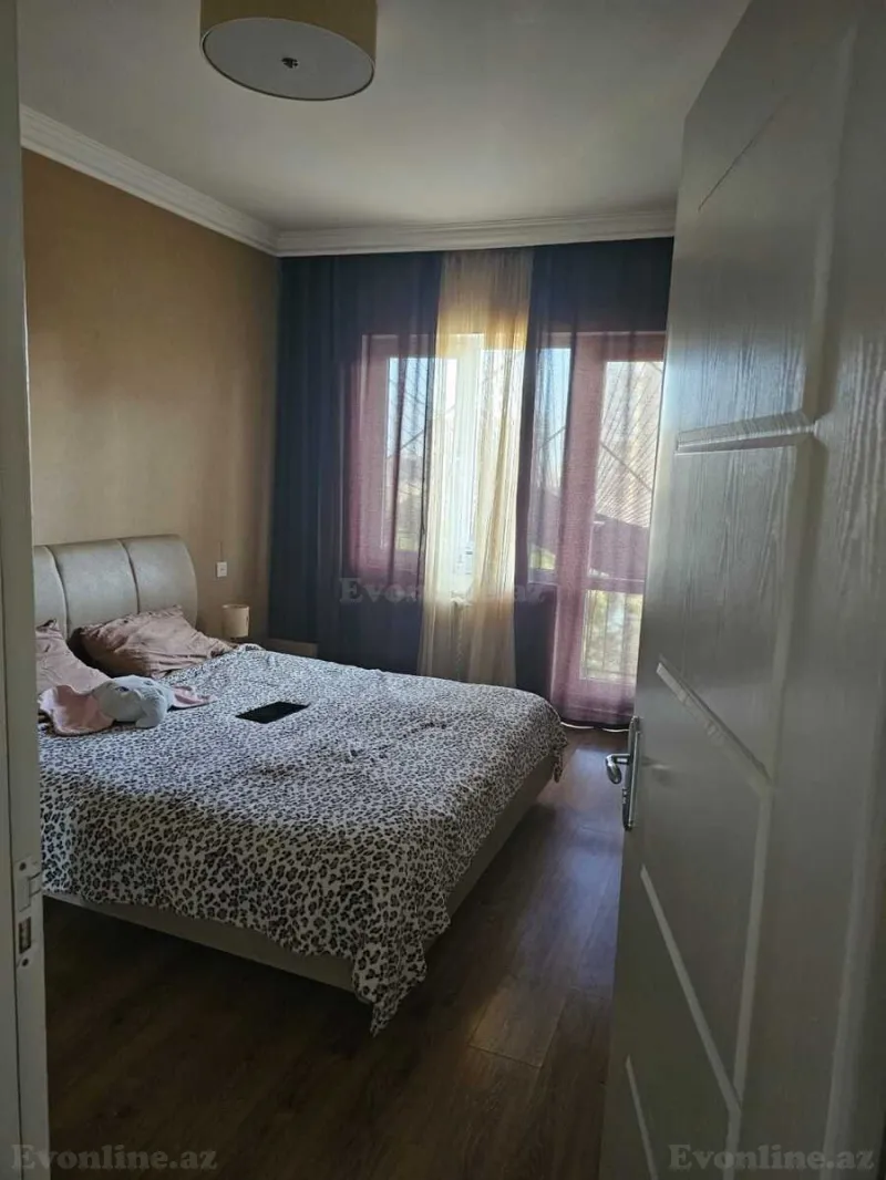 Satılır 4 otaqlı Mənzil Köhnə tikili 110 m² 8-ci mikrorayon - şəkil 7