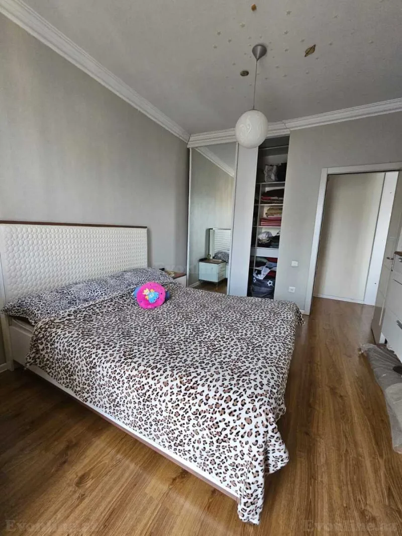 Satılır 4 otaqlı Mənzil Köhnə tikili 110 m² 8-ci mikrorayon - şəkil 8