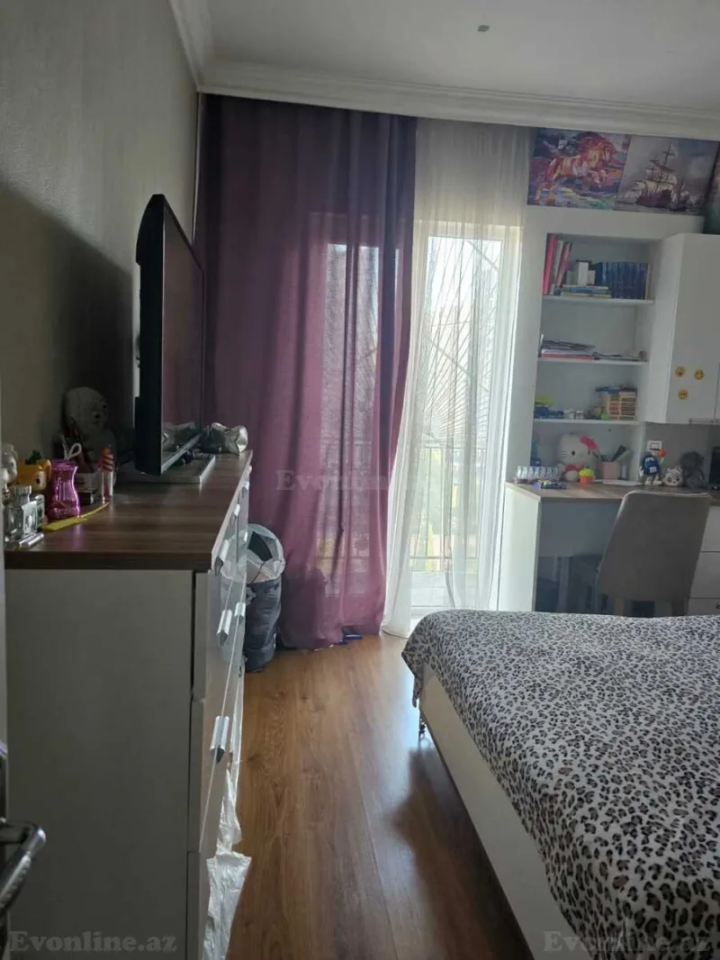 Satılır 4 otaqlı Mənzil Köhnə tikili 110 m² 8-ci mikrorayon - şəkil 9