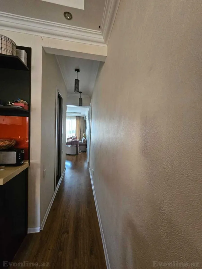 Satılır 4 otaqlı Mənzil Köhnə tikili 110 m² 8-ci mikrorayon - şəkil 12