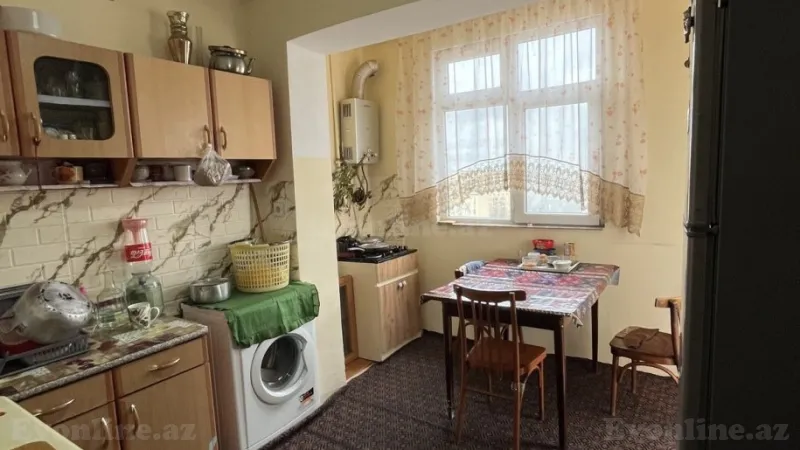 Satılır 2 otaqlı Mənzil Köhnə tikili 60 m² Qaraçuxur - şəkil 3