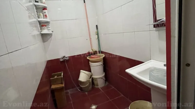 Satılır 2 otaqlı Mənzil Köhnə tikili 60 m² Qaraçuxur - şəkil 6