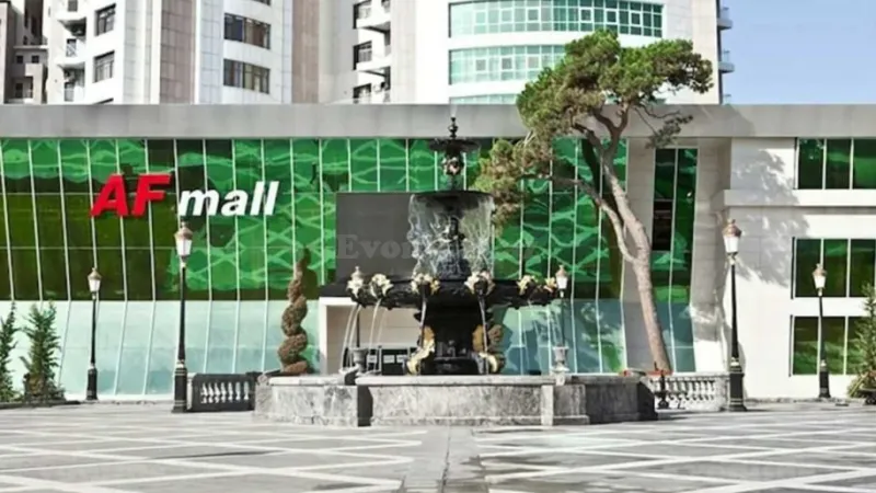 Satılır 4 otaqlı Mənzil Yeni tikili 264 m² 28 May m. - şəkil 2