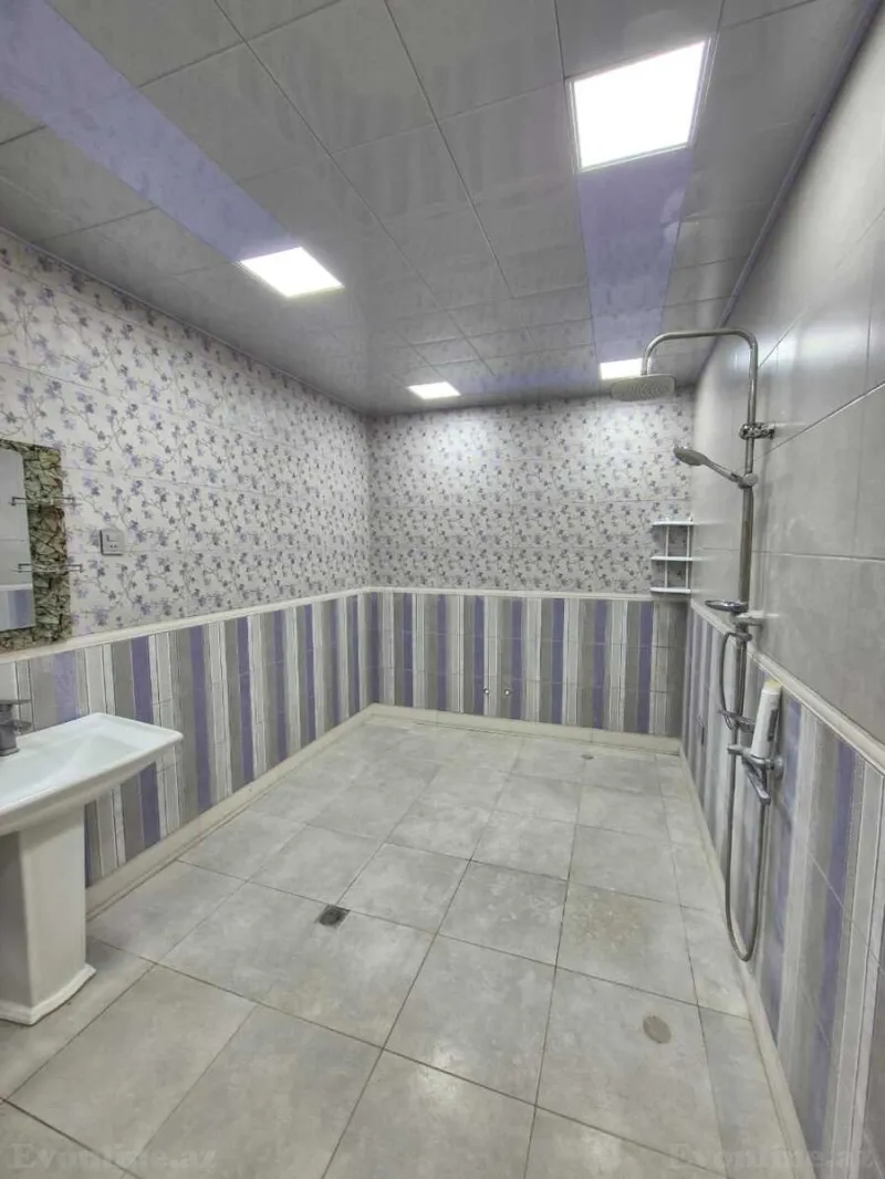 Kirayə verilir 3 otaqlı Mənzil Yeni tikili 140 m² İnşaatçılar m. - şəkil 12