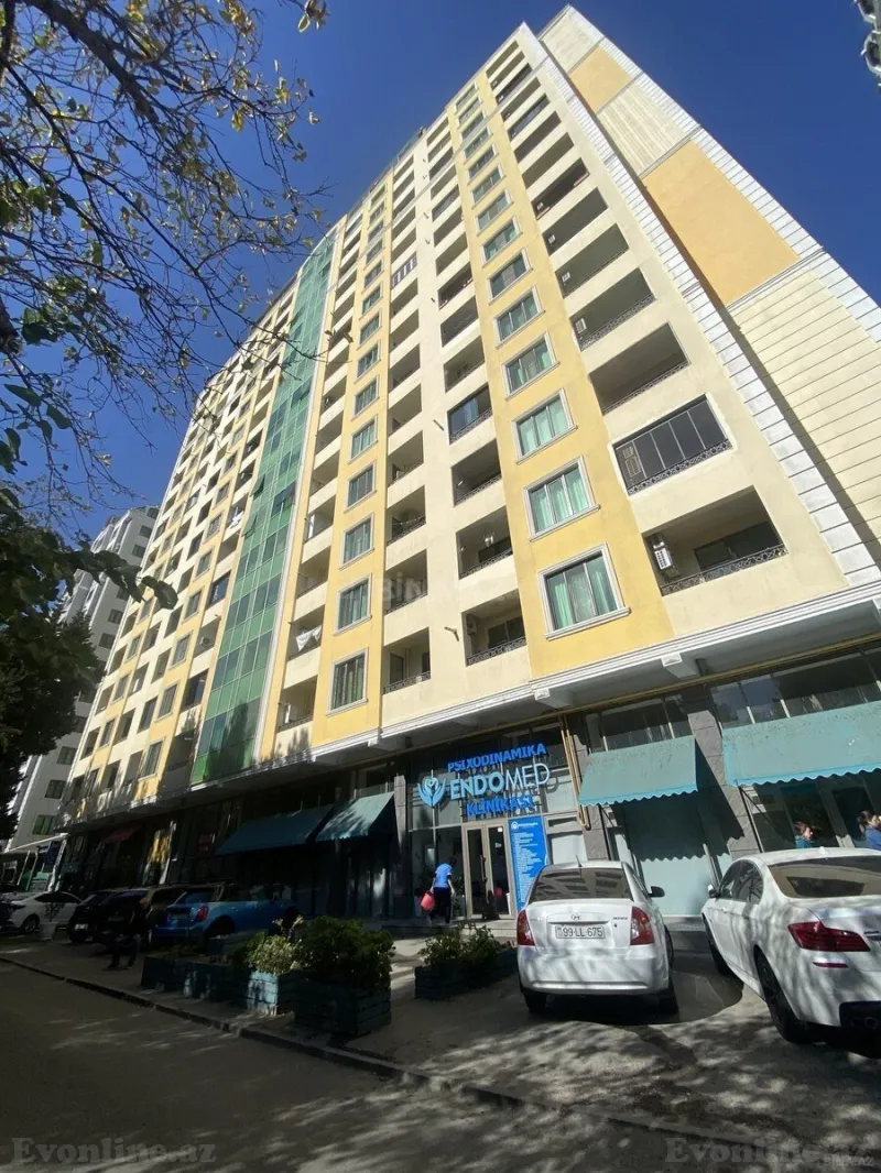 Satılır 4 otaqlı Mənzil Yeni tikili 170 m² Nəsimi r. - şəkil 2