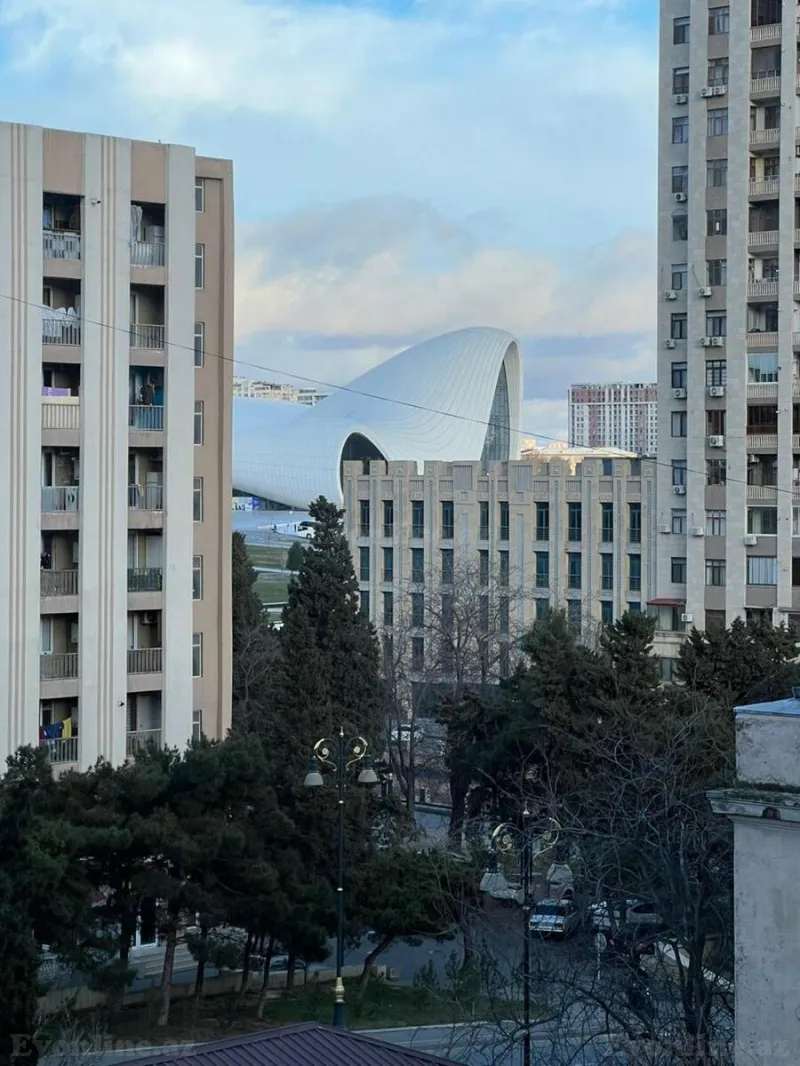 Satılır 3 otaqlı Mənzil Yeni tikili 115 m² Gənclik m.