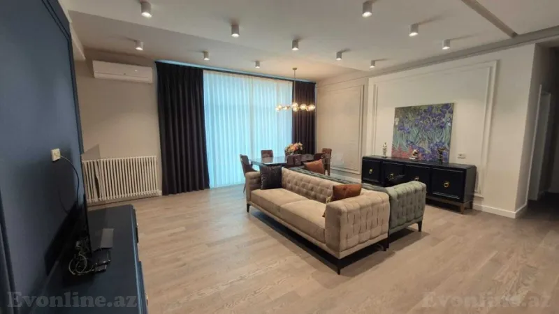 Satılır 3 otaqlı Mənzil Yeni tikili 153 m² 28 May m. - şəkil 2