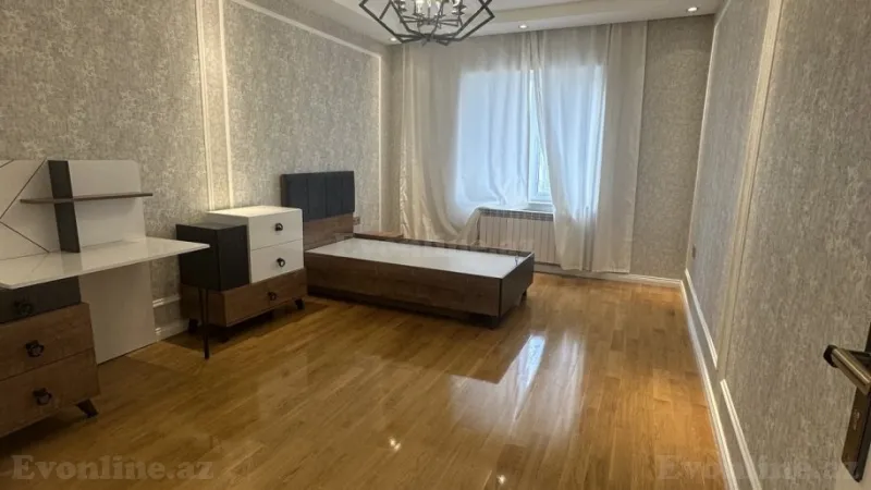 Satılır 3 otaqlı Mənzil Köhnə tikili 95 m² Yasamal - şəkil 4