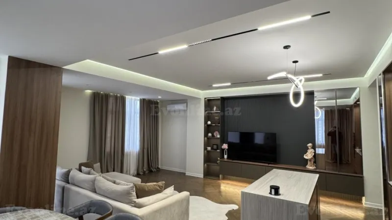 Kirayə verilir 4 otaqlı Mənzil Yeni tikili 185 m² Nəriman Nərimanov m.