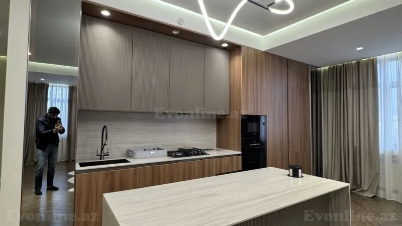Kirayə verilir 4 otaqlı Mənzil Yeni tikili 185 m² Nəriman Nərimanov m. - şəkil 2