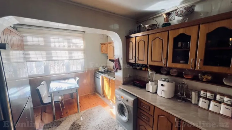 Satılır 4 otaqlı Mənzil Köhnə tikili 110 m² Yeni Yasamal - şəkil 6