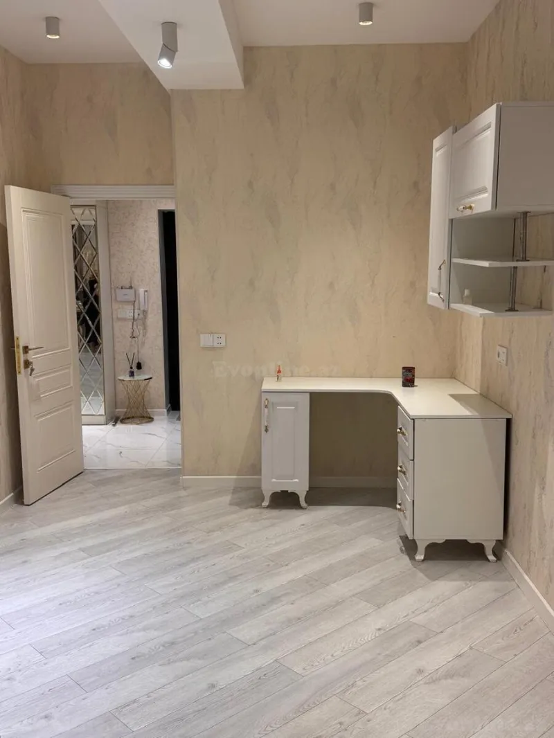 Kirayə verilir 3 otaqlı Mənzil Yeni tikili 93 m² Abşeron r. - şəkil 4