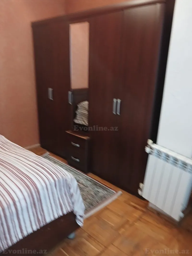 Satılır 2 otaqlı Mənzil Köhnə tikili 60 m² 4-cü mikrorayon - şəkil 4