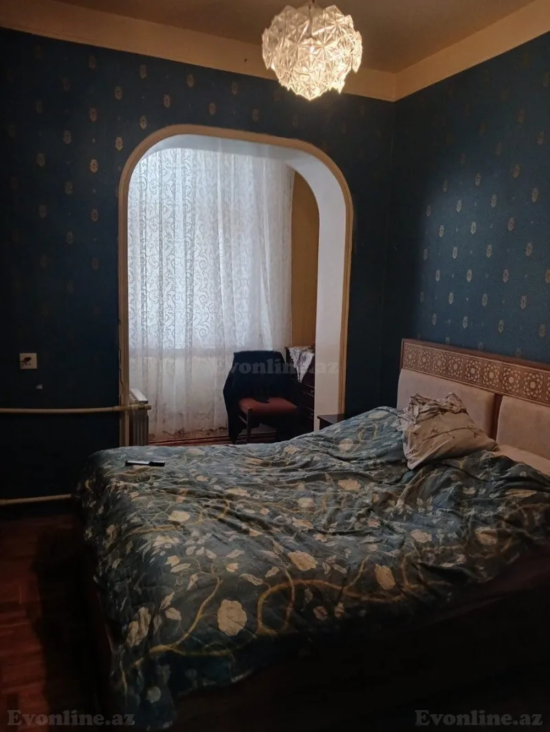 Satılır 2 otaqlı Mənzil Köhnə tikili 60 m² 4-cü mikrorayon - şəkil 5