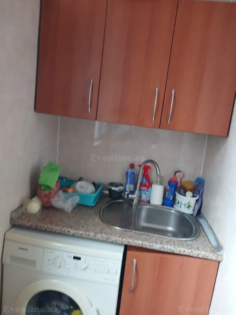 Satılır 2 otaqlı Mənzil Köhnə tikili 60 m² 4-cü mikrorayon - şəkil 9