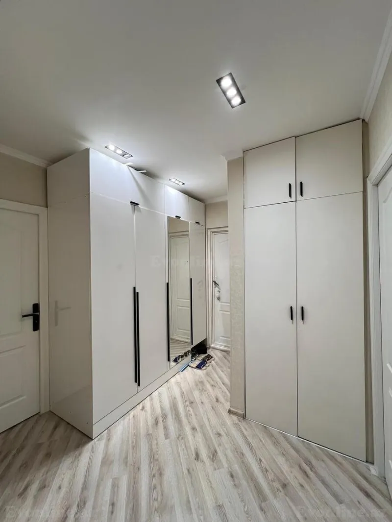 Satılır 3 otaqlı Mənzil Köhnə tikili 80 m² Həzi Aslanov m. - şəkil 4