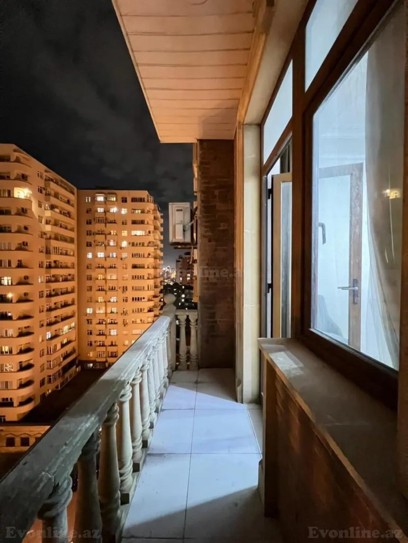 Satılır 3 otaqlı Mənzil Yeni tikili 108 m² Elmlər Akademiyası m. - şəkil 5