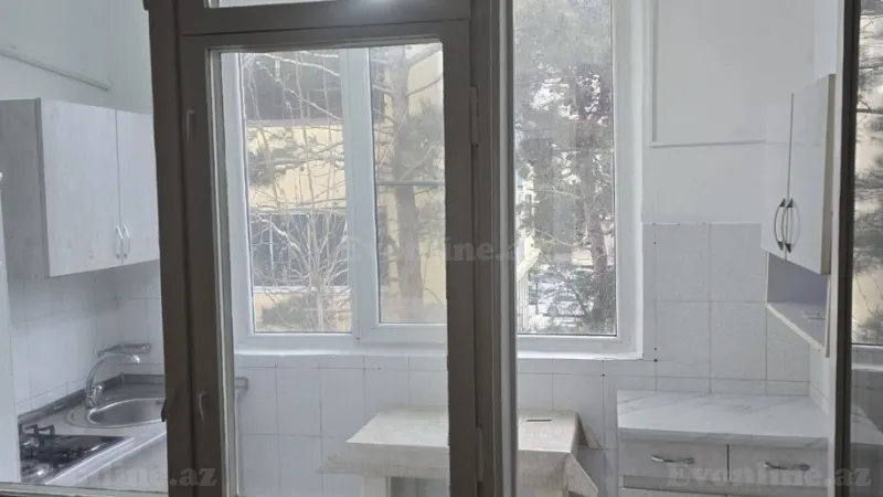 Satılır 2 otaqlı Mənzil Köhnə tikili 55 m² 3-cü mikrorayon - şəkil 2