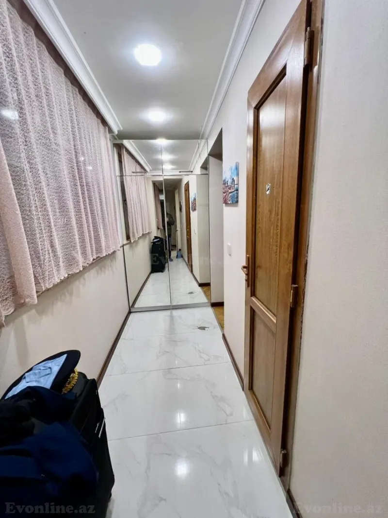 Satılır 3 otaqlı Mənzil Köhnə tikili 83 m² Gənclik m. - şəkil 3