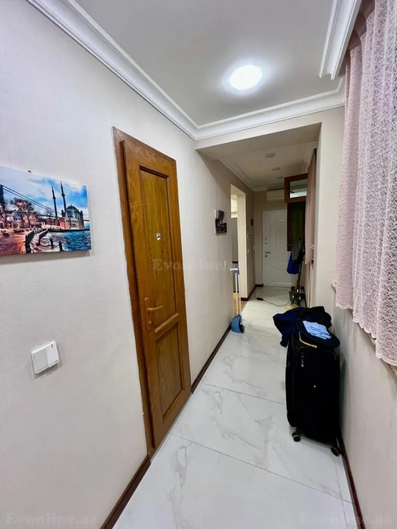 Satılır 3 otaqlı Mənzil Köhnə tikili 83 m² Gənclik m. - şəkil 4