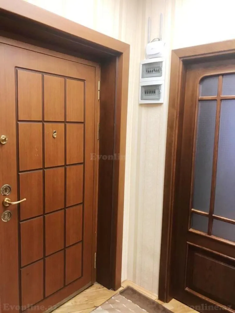 Satılır 3 otaqlı Mənzil Köhnə tikili 83 m² Gənclik m. - şəkil 8