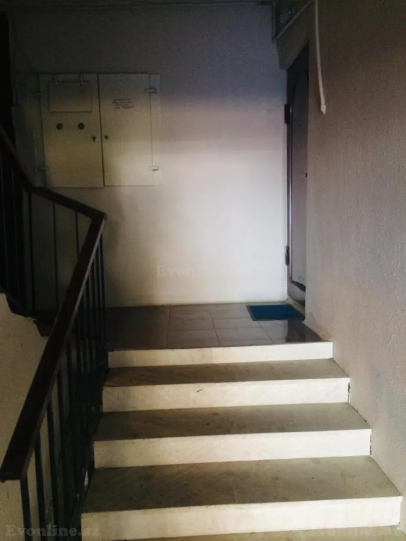 Satılır 3 otaqlı Mənzil Köhnə tikili 83 m² Gənclik m. - şəkil 12