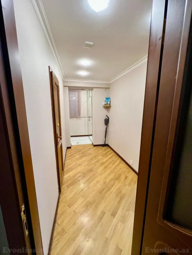 Satılır 3 otaqlı Mənzil Köhnə tikili 83 m² Gənclik m. - şəkil 15