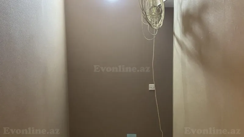 Kirayə verilir 1 otaqlı Mənzil Köhnə tikili 40 m² Bayıl - şəkil 2