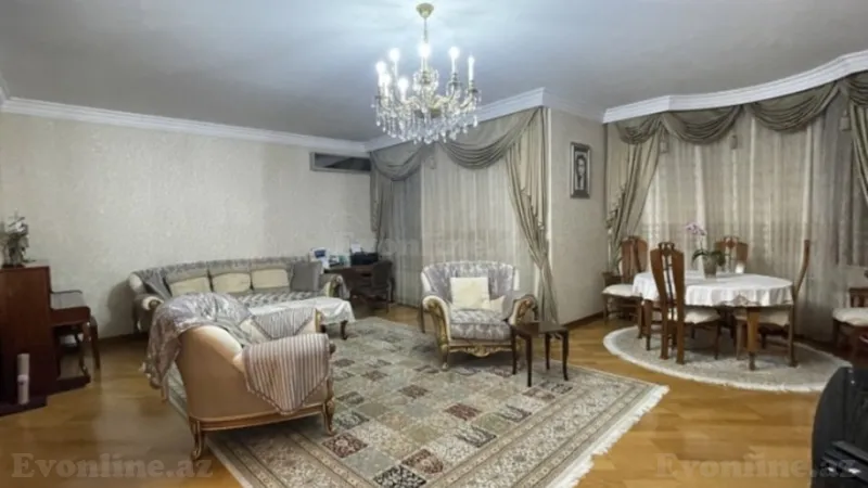 Satılır 3 otaqlı Mənzil Yeni tikili 163.1 m² Elmlər Akademiyası m.