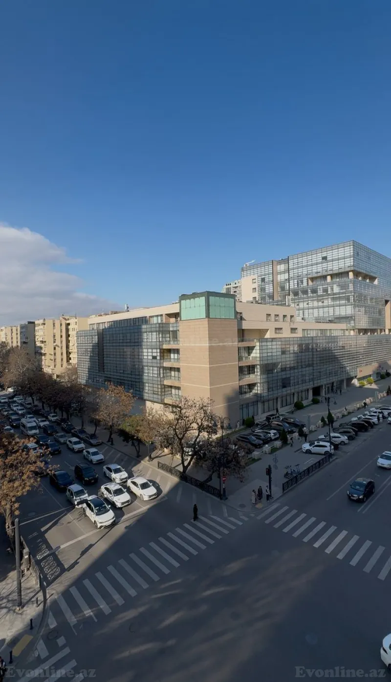 Satılır 4 otaqlı Mənzil Yeni tikili 178 m² Nəsimi r.