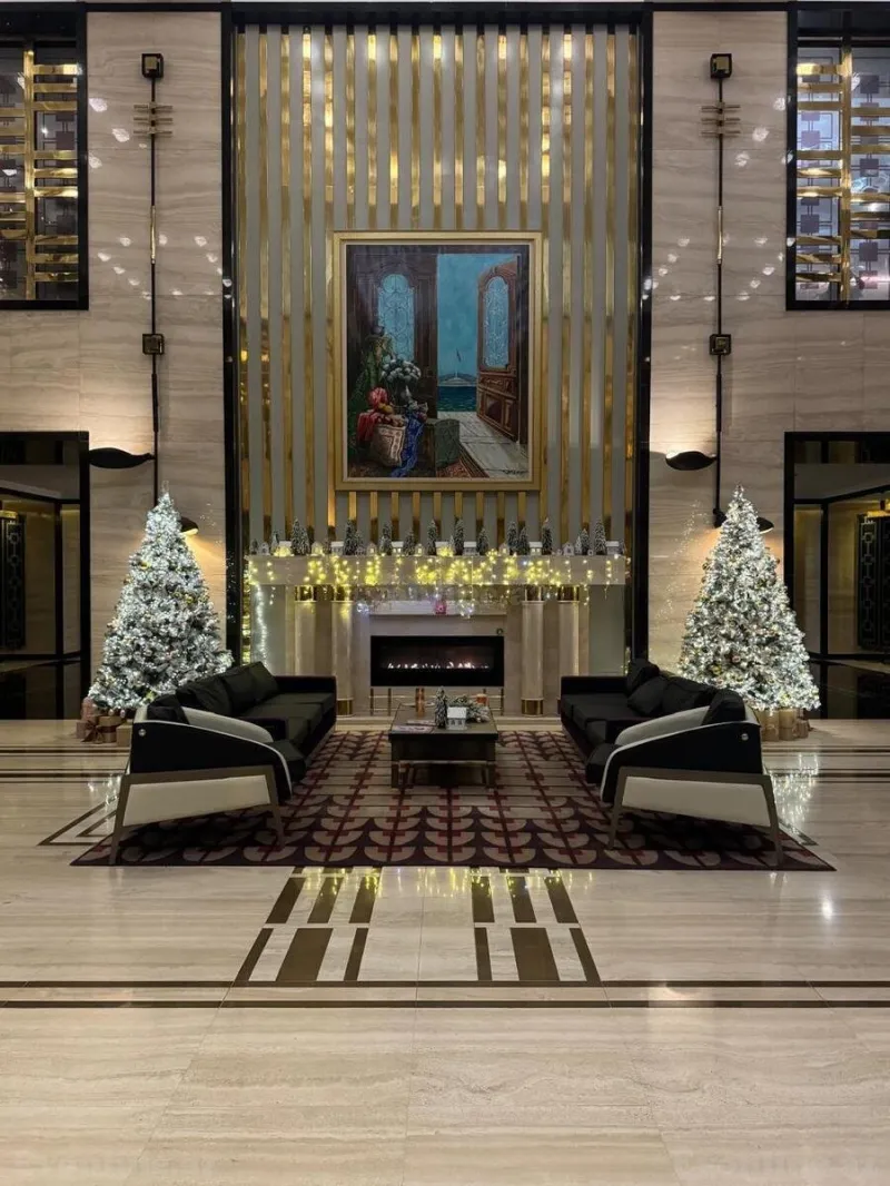 Kirayə verilir 4 otaqlı Mənzil Yeni tikili 220 m² Səbail r.