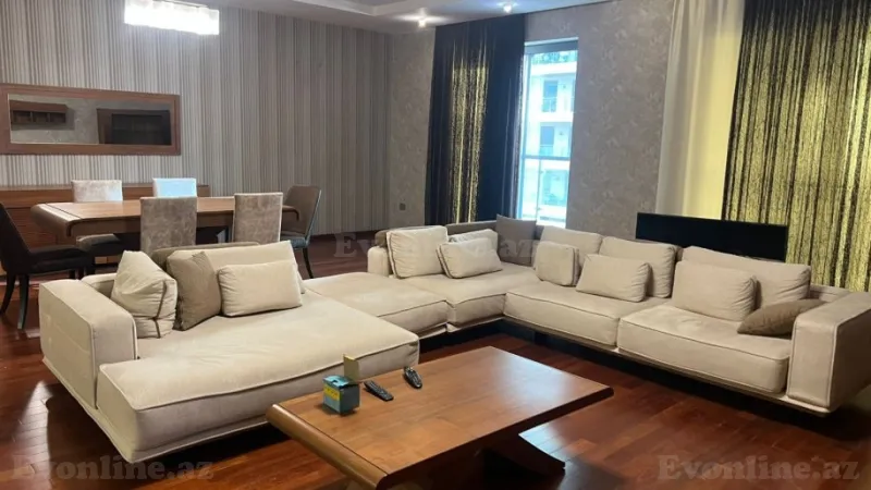 Kirayə verilir 4 otaqlı Mənzil Yeni tikili 220 m² Səbail r. - şəkil 3