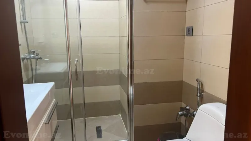Kirayə verilir 4 otaqlı Mənzil Yeni tikili 220 m² Səbail r. - şəkil 13