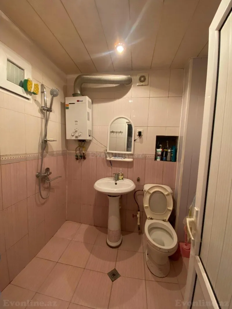 Satılır 3 otaqlı Mənzil Köhnə tikili 70 m² 8-ci kilometr - şəkil 7